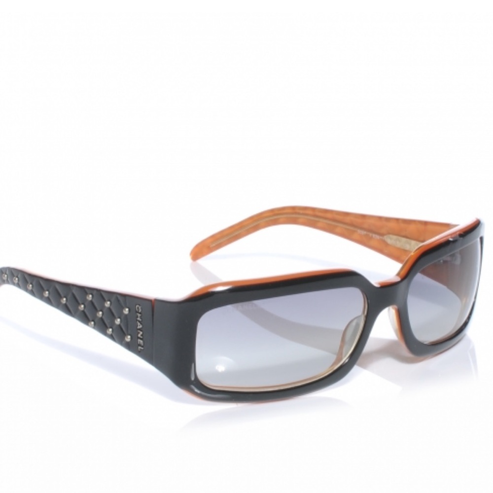 CHANEL Quilted CC Sunglasses With Case Style 5097 
💯 Authentic!